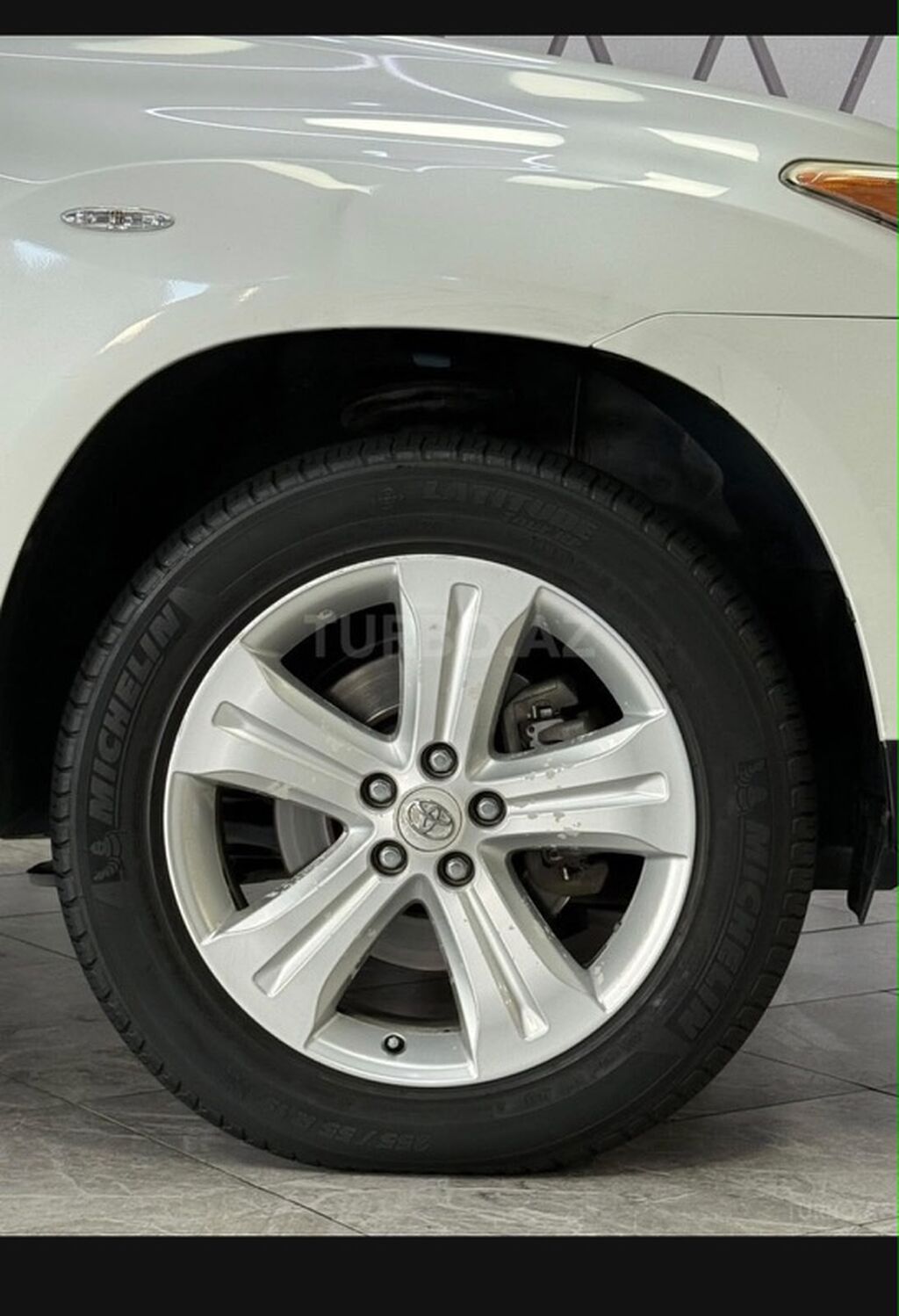 Toyota Highlander V6 4WD – ağ rəngli, geniş və komfortlu 7 nəfərlik — Avtomobillər, Bakı (7)