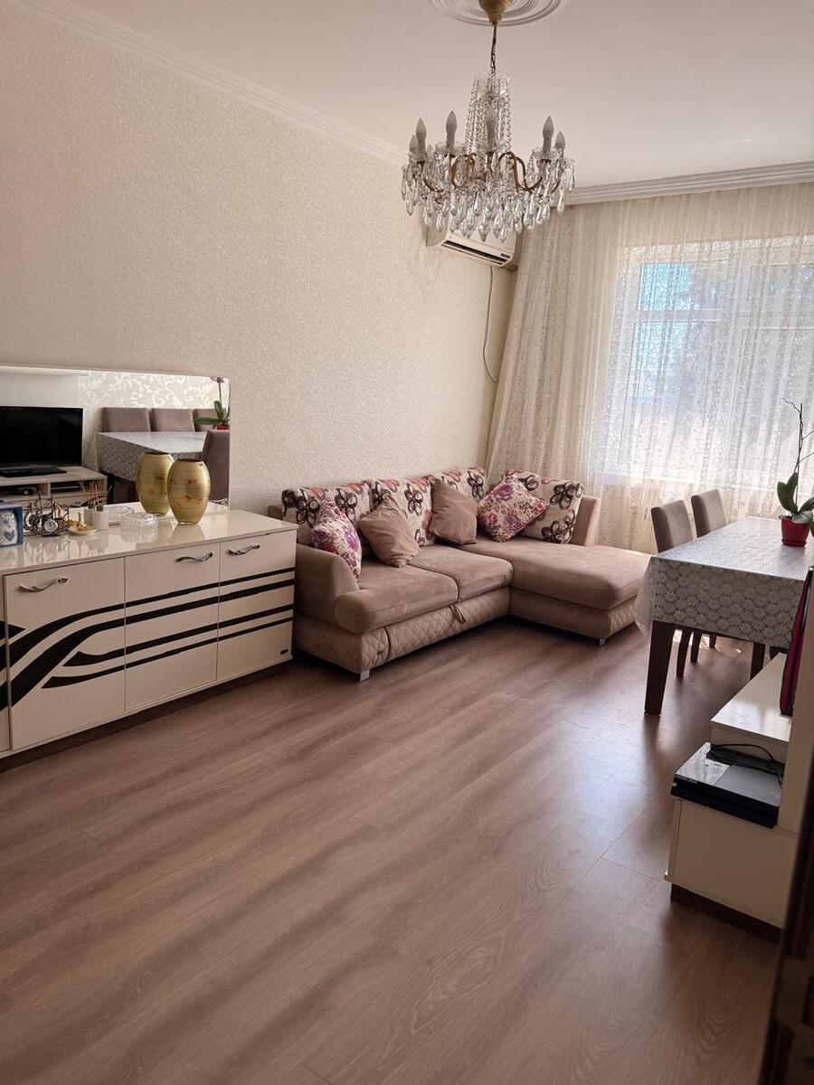 Satılır 3 otaqlı köhnə tikili 65 m² — Mənzil, Bakı (2)