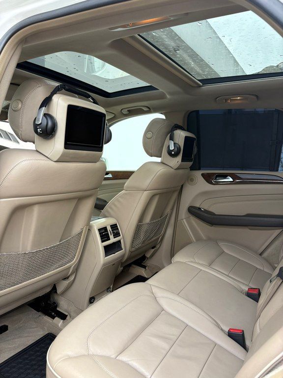 Mercedes ML 500 4MATIC, 4.7 L, 2012 il, 201 000 km — Avtomobillər, Bakı (3)