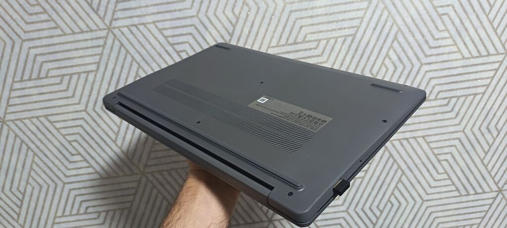 Yeni Lenovo IdeaPad, 15.6 Intel Core i3, 512 GB, Ünvandan götürmə — Lenovo, Xırdalan (3)
