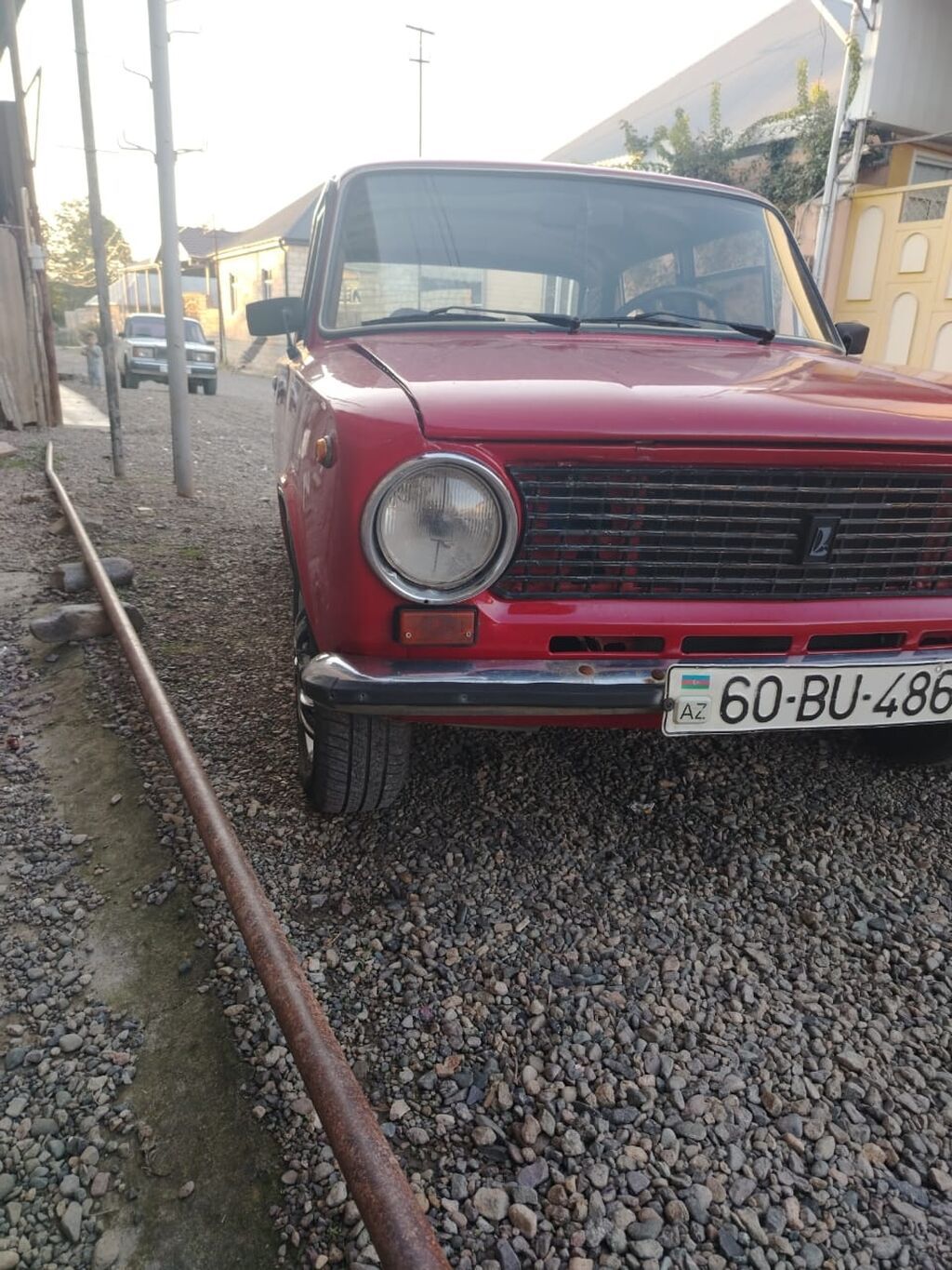 VAZ 2101, qırmızı rəngdə sedan - Kuzov: klassik “Jiquli” dizaynı 60-BU-486 — Avtomobillər, Tovuz