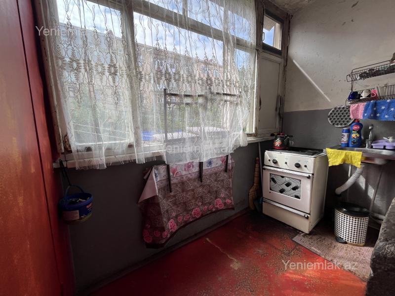 Satılır 2 otaqlı Bina evi menzil (Köhnə tikili), 56 m², 13-cü mikrorayon — Mənzil, Sumqayıt (7)