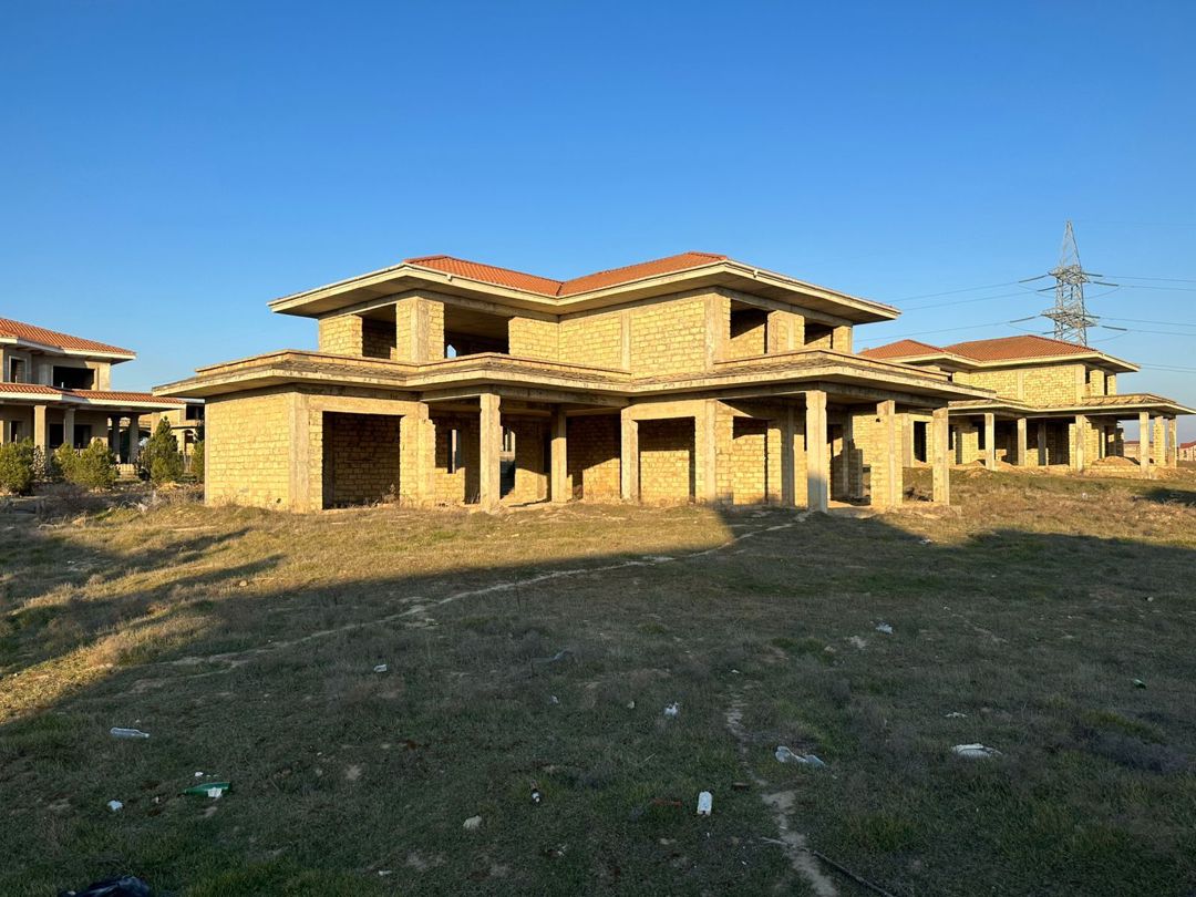 Satılır 8 otaqlı həyət evi/bağ evi 350 m² — Ev, villa, Bakı (4)