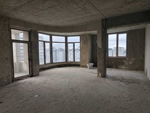 Satılır 4 otaqlı yeni tikili 209 m² — Bakı