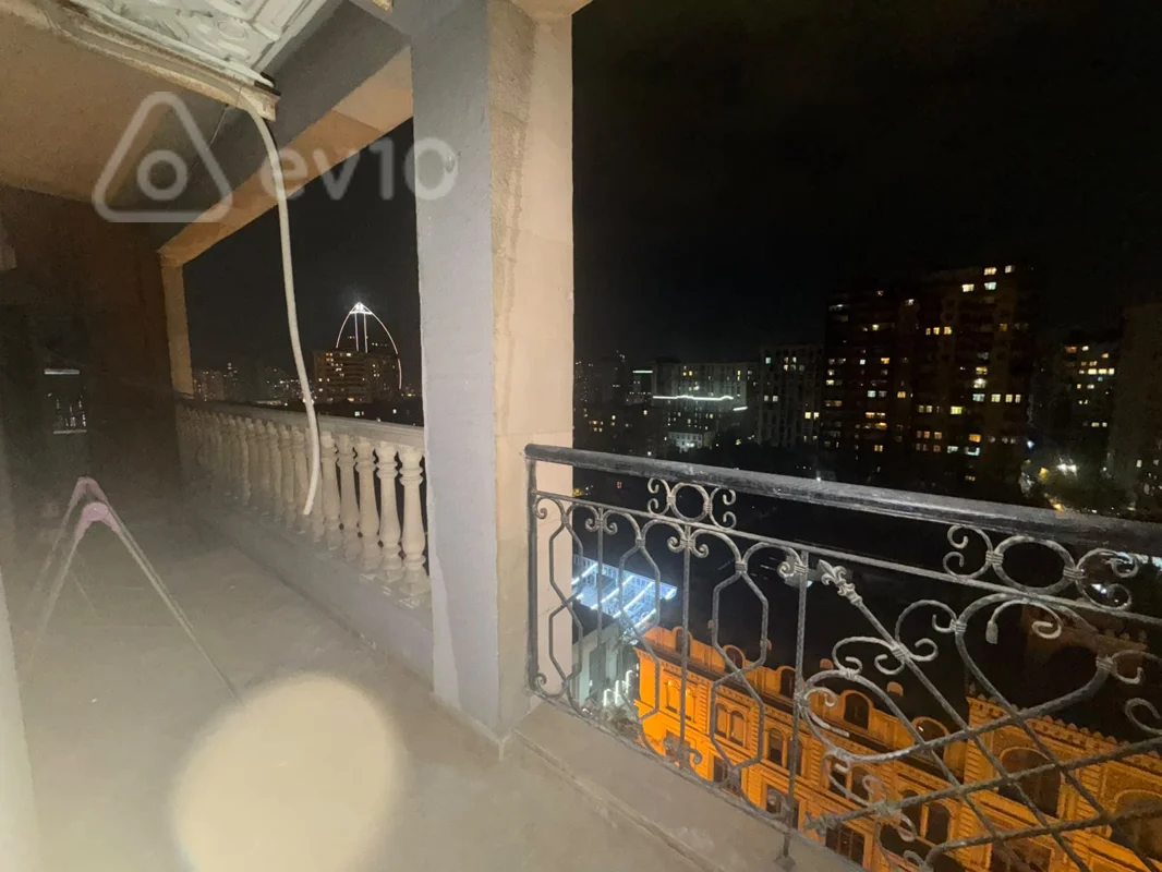 3 otaqlı mənzil, 165 m², Təbriz küçəsi — Mənzil, Bakı (9)