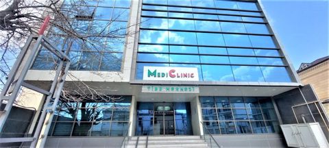Satılır obyekt 802 m² — Bakı