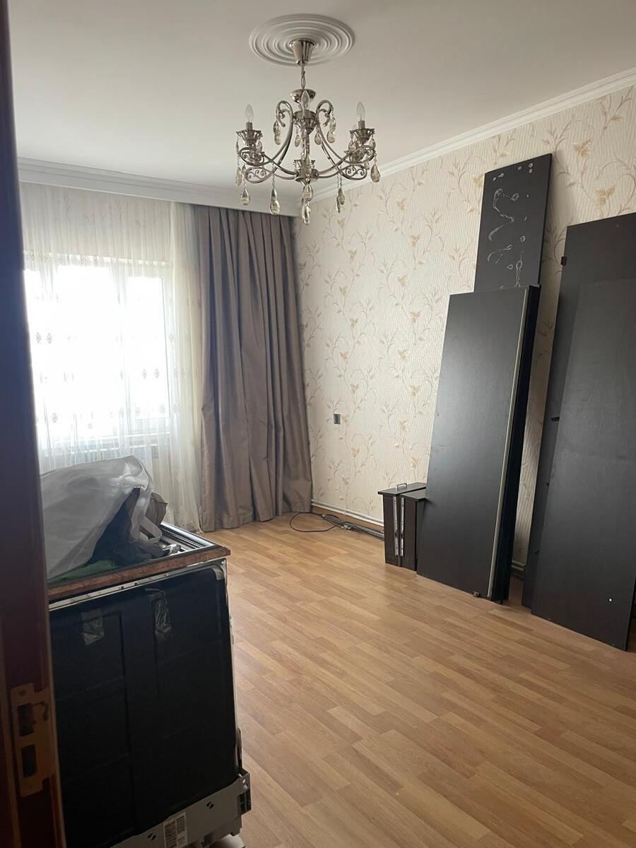 Satılır 3 otaqlı köhnə tikili 85 m² — Mənzil, Bakı (3)