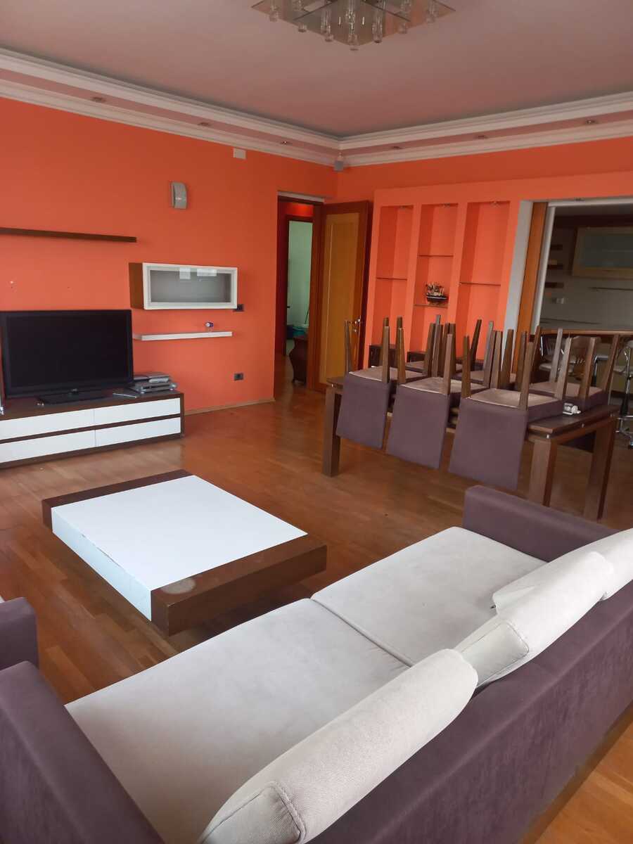 Satılır 3 otaqlı yeni tikili 135 m² — Mənzil, Bakı (2)