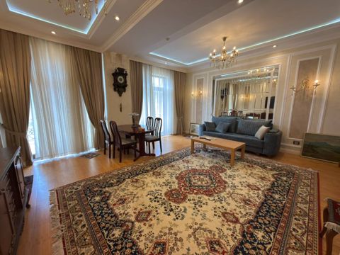 Satılır 3 otaqlı yeni tikili 150 m² — 700 000 ₼ · Bakı · Mənzil Satılır 3 otaqlı yeni tikili 150 m² — Bakı