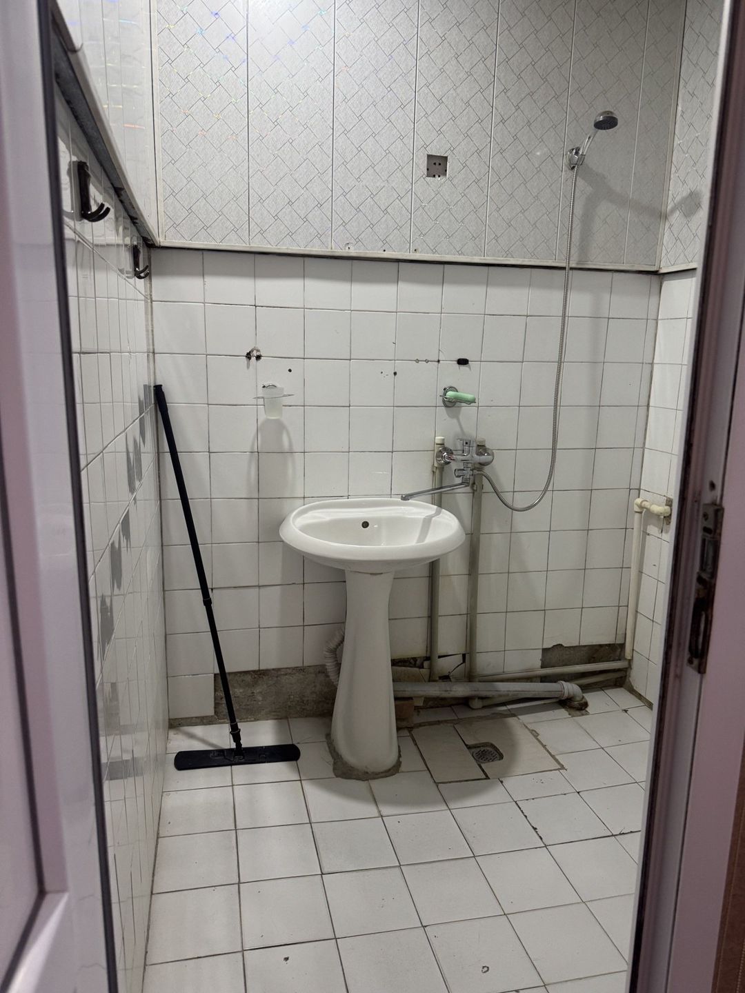 İcarəyə verilir 2 otaqlı köhnə tikili 58 m² — Mənzil, Bakı (8)