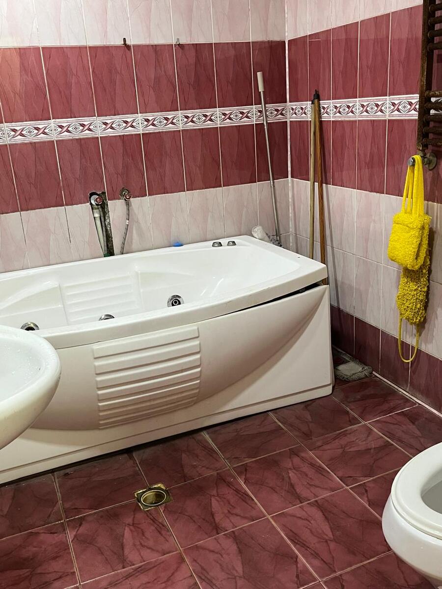 Satılır 5 otaqlı həyət evi/bağ evi 200 m² — Ev, villa, Bakı (3)