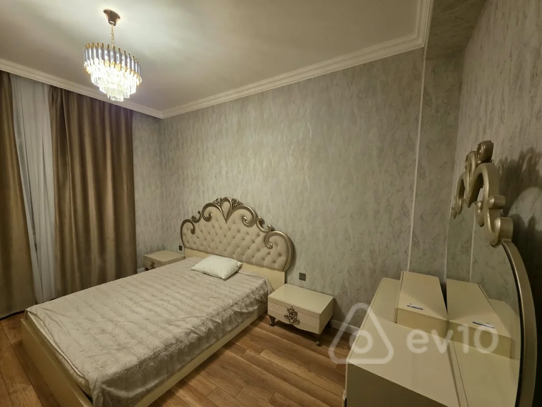 4 otaqlı mənzil, 156 m², Süleyman Sani Axundov Küçəsi — kirayə — Mənzil, Bakı (5)