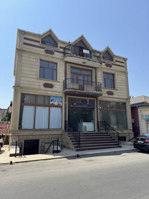 Satılır obyekt 700.3 m² — 1 950 000 ₼ · Bakı · Əmlak Satılır obyekt 700.3 m² — Bakı