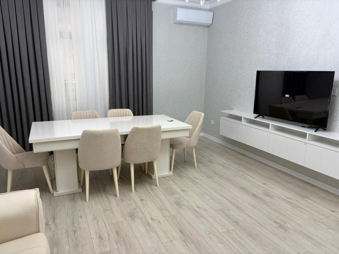İcarəyə verilir 3 otaqlı yeni tikili 145 m² — Mənzil, Bakı (7)