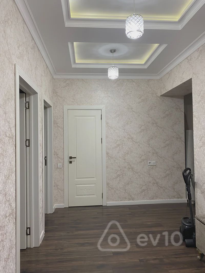 For sale: 2-room apartment (new building), 106 m² — Mənzil, Bakı (7)