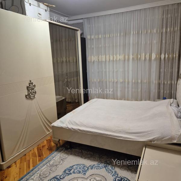 Satılır 5 otaqlı Bina evi menzil (Köhnə tikili), 96 m², 10-cu mikrorayon — Mənzil, Sumqayıt (7)