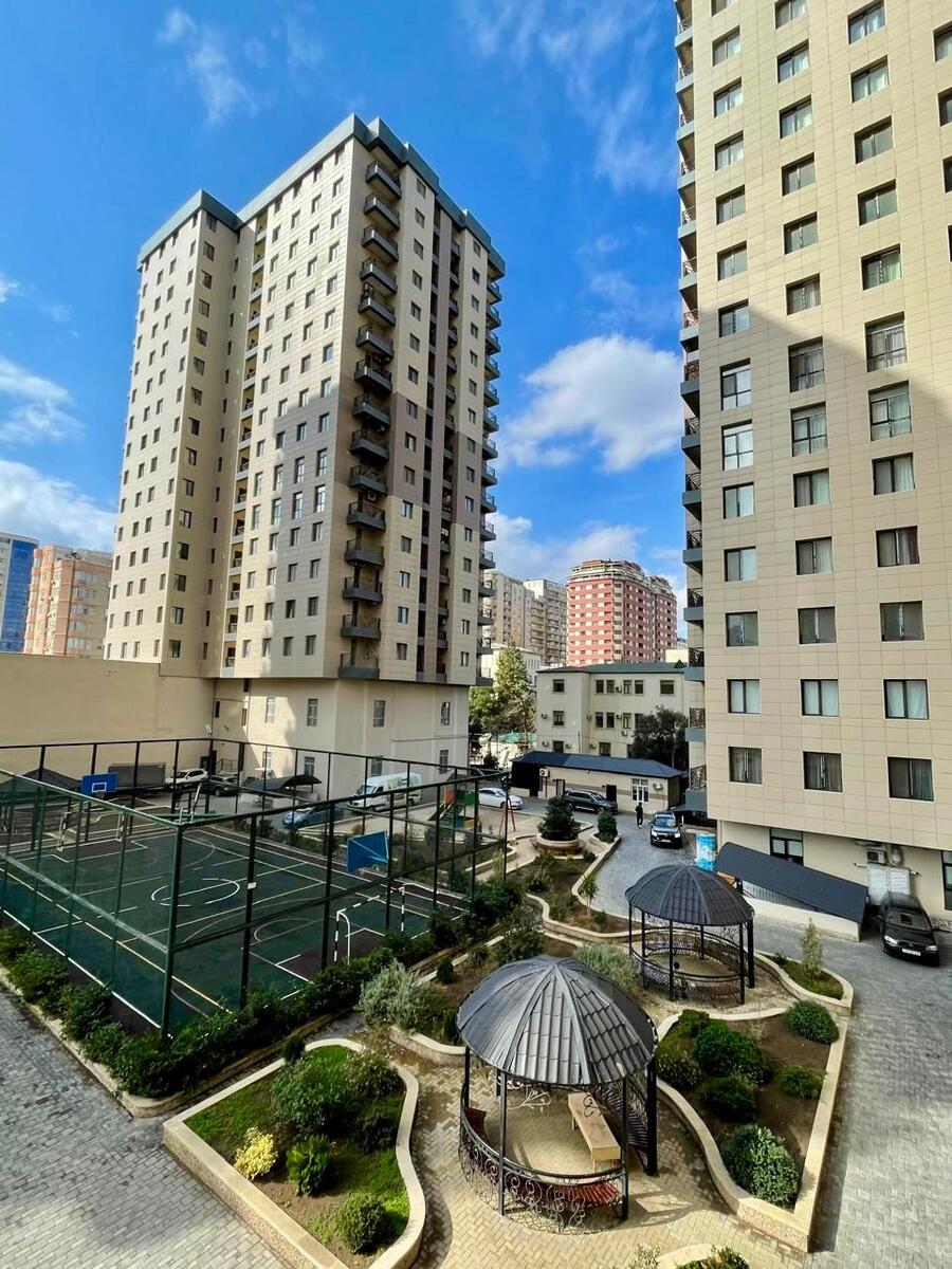 Satılır 4 otaqlı yeni tikili 192.5 m² — Mənzil, Bakı (2)