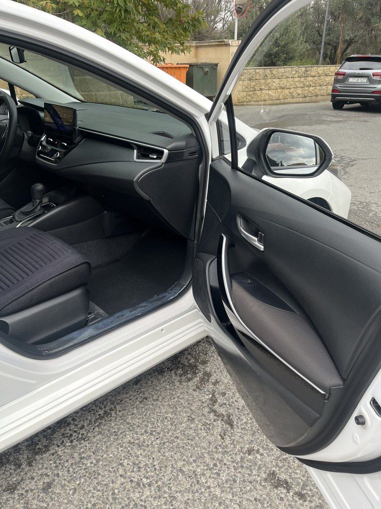 Toyota Corolla, 1.8 L, 0.85 kWh, 2024 il, 53 952 km — Avtomobillər, Bakı (6)