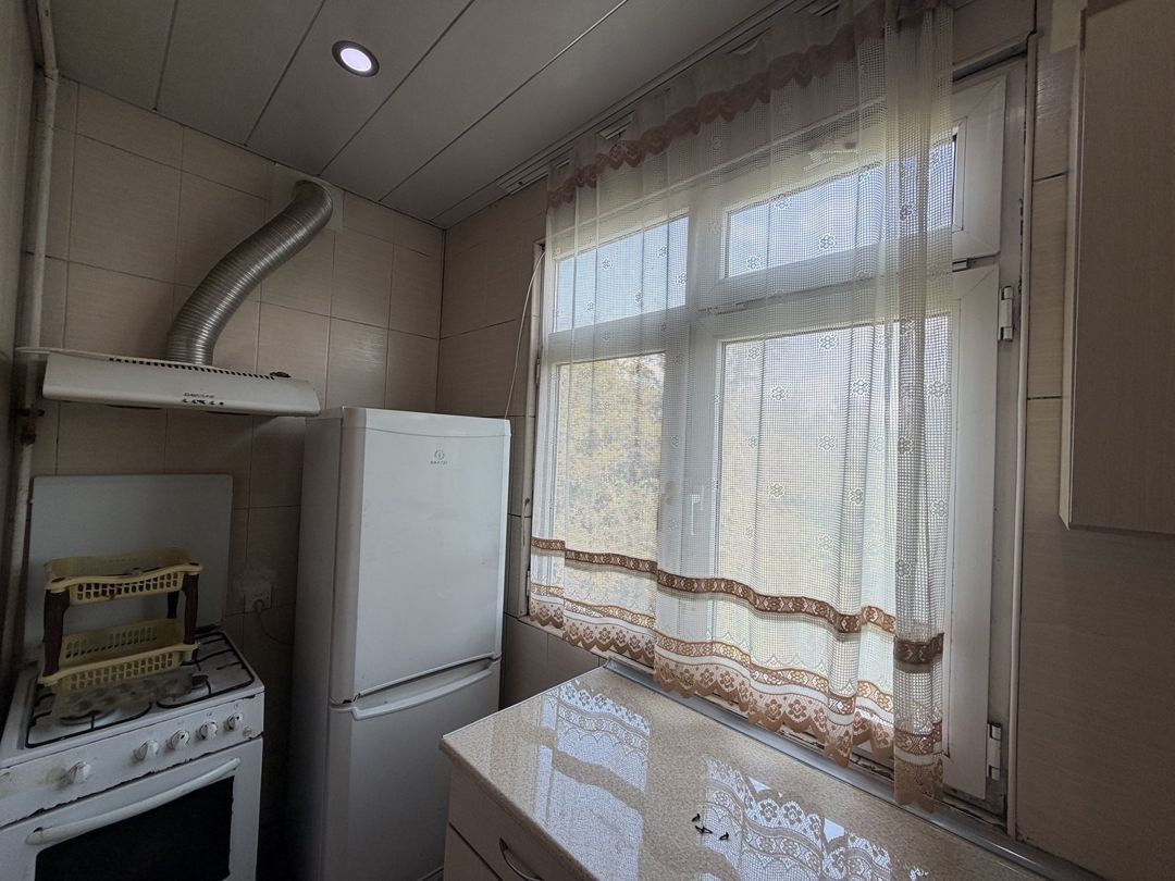 İcarəyə verilir 2 otaqlı köhnə tikili 50 m² — Mənzil, Bakı (6)