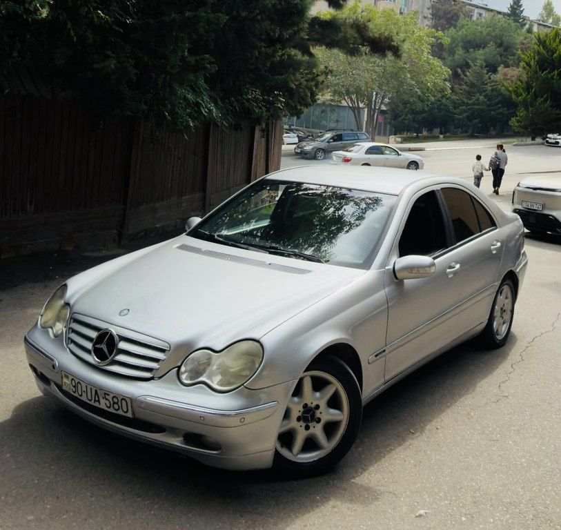 Mercedes C 200, 2.0 L, 2001 il, 245 000 km 90-UA-580 — Avtomobillər, Bakı