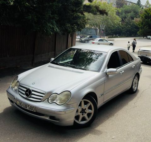 Mercedes C 200, 2.0 L, 2001 il, 245 000 km — Bakı