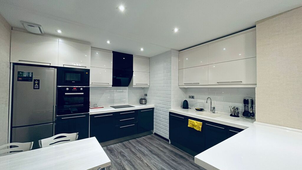 İcarəyə verilir 2 otaqlı yeni tikili 95 m² — Mənzil, Bakı (2)