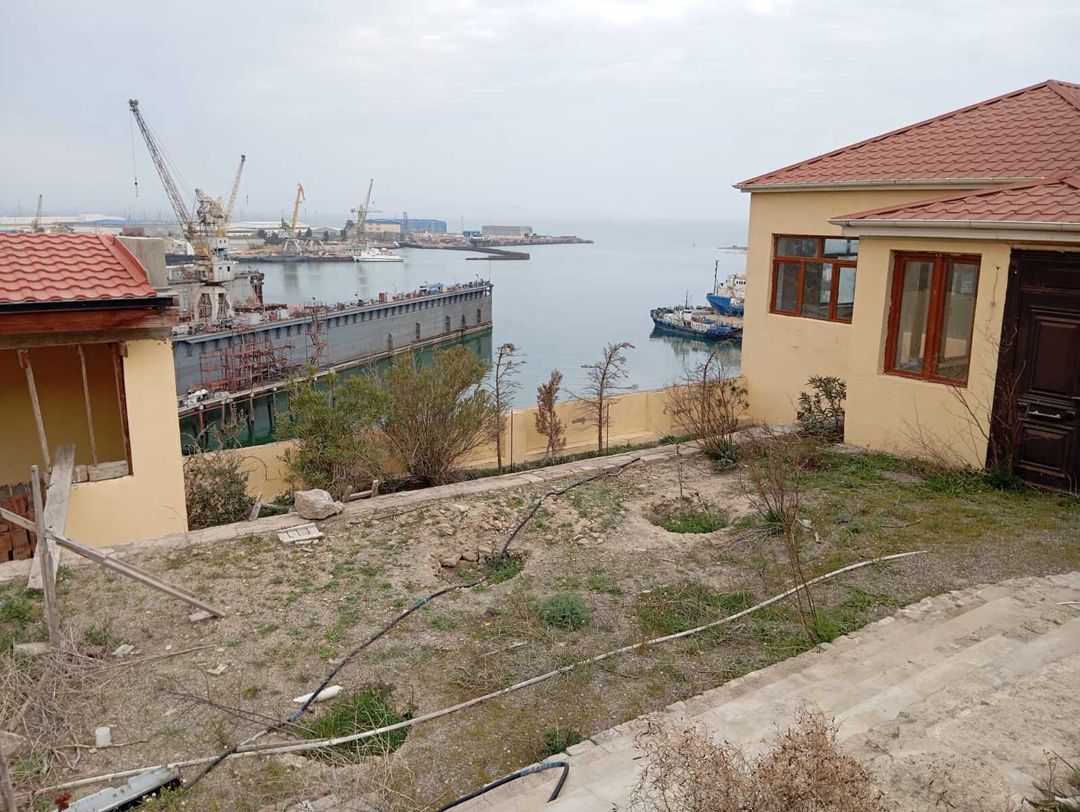 Satılır 3 otaqlı həyət evi/bağ evi 214 m² — Ev, villa, Bakı