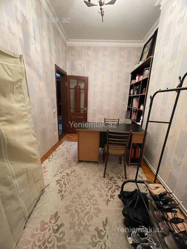 Satılır 3 otaqlı Bina evi menzil (Köhnə tikili), 70 m², Yasamal rayonu — Mənzil, Bakı (10)