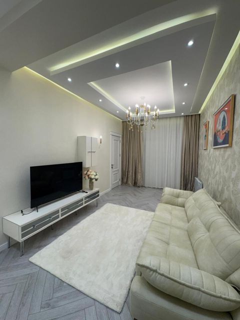 Satılır 3 otaqlı yeni tikili 100 m² — Bakı