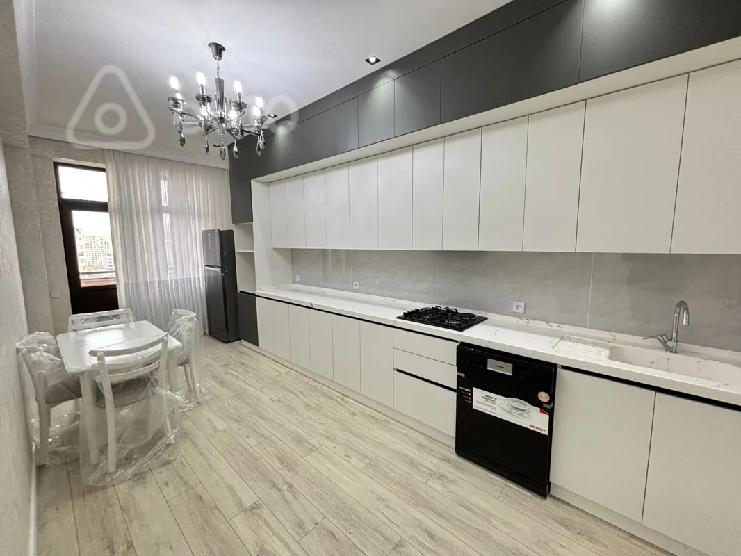 3 otaqlı mənzil, 155 m², Təbriz kucesi — kirayə — Mənzil, Bakı (3)
