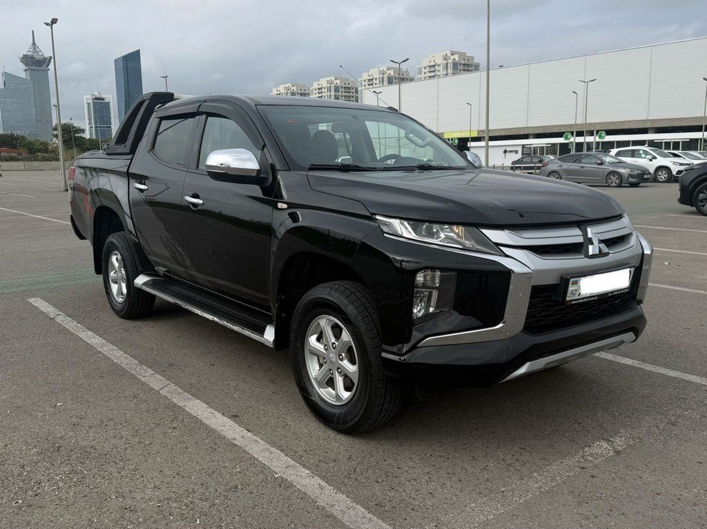 Mitsubishi L200, 2.4 L, 2022 il, 147 000 km — Avtomobillər, Bakı (3)