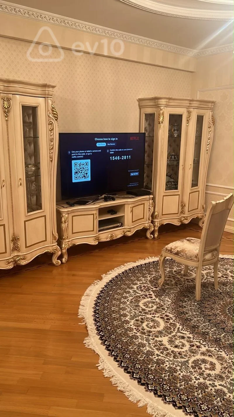 4 otaqlı mənzil, 170 m², Mirzə İbrahimov — kirayə — Mənzil, Bakı (3)