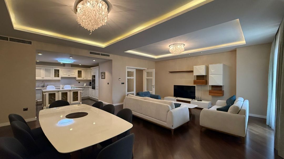 İcarəyə verilir 3 otaqlı yeni tikili 175 m² — Mənzil, Bakı (10)