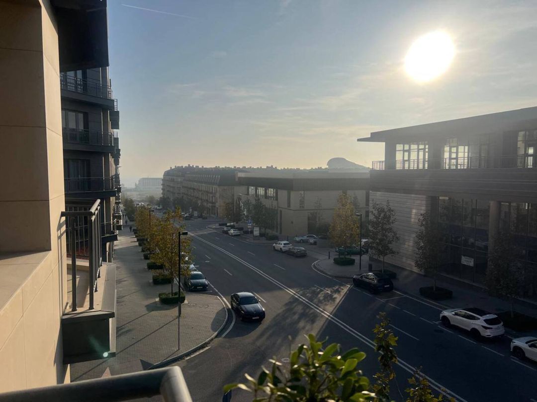 İcarəyə verilir 4 otaqlı yeni tikili 200 m² — Mənzil, Bakı (2)