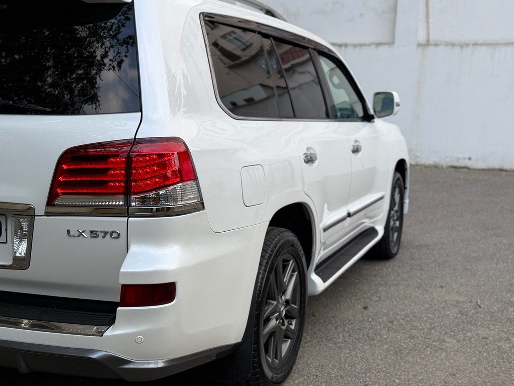 Lexus LX 570, 5.7 L, 2014 il, 229 000 km — Avtomobillər, Bakı (8)
