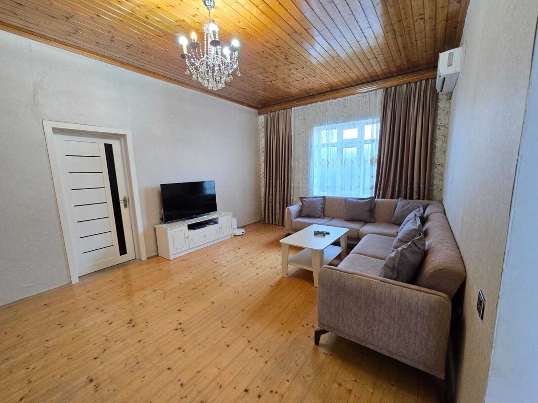 Satılır 5 otaqlı həyət evi/bağ evi 110 m² — Ev, villa, Bakı (2)