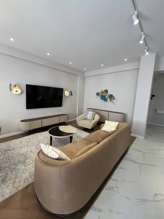 İcarəyə verilir 4 otaqlı yeni tikili 178 m² — Mənzil, Bakı (4)