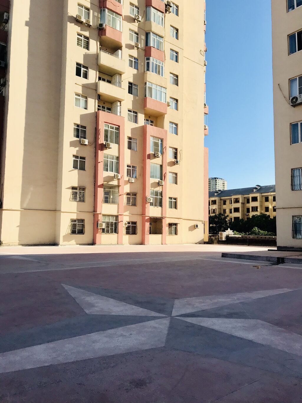 Yasamal, 5 otaqlı, Yeni tikili, m. İnşaatçılar, 250 kv. m — Mənzil, Bakı (3)