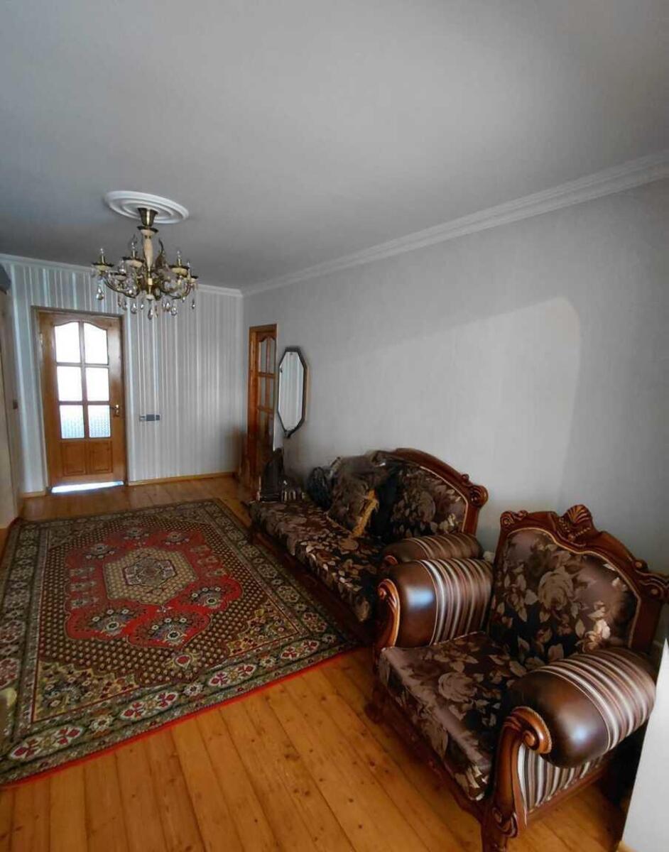 Satılır 4 otaqlı köhnə tikili 100 m² — Mənzil, Bakı (11)