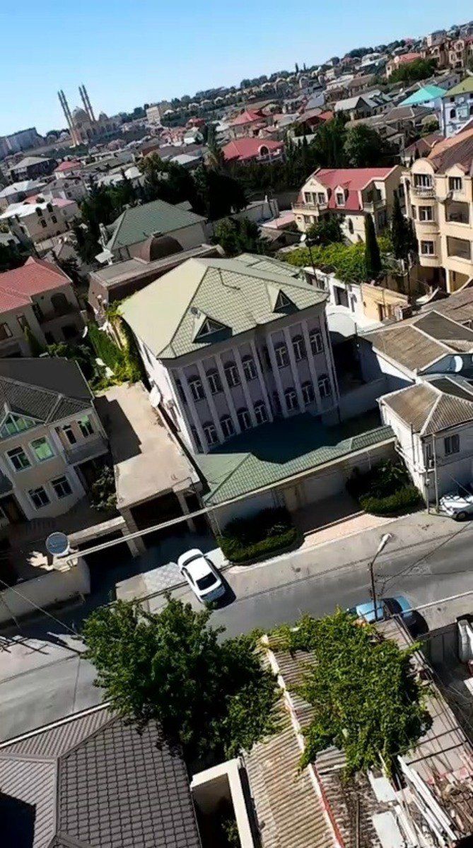 Satılır 12 otaqlı həyət evi/bağ evi 750 m² — Ev, villa, Bakı