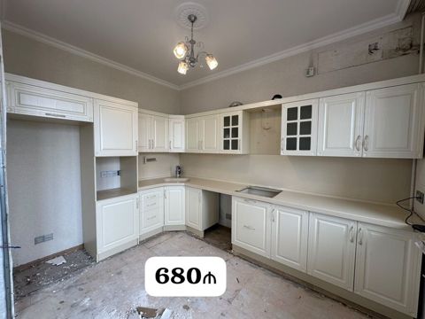 Membran mətbəx mebeli satılır 680₼. üzəri mərmər.Əla — Digah