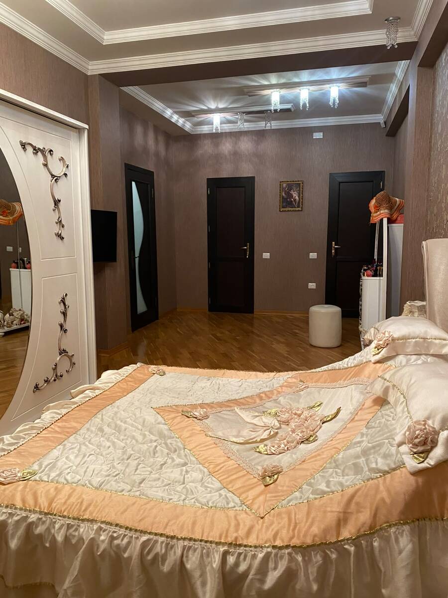 İcarəyə verilir 4 otaqlı yeni tikili 250 m² — Mənzil, Bakı (11)