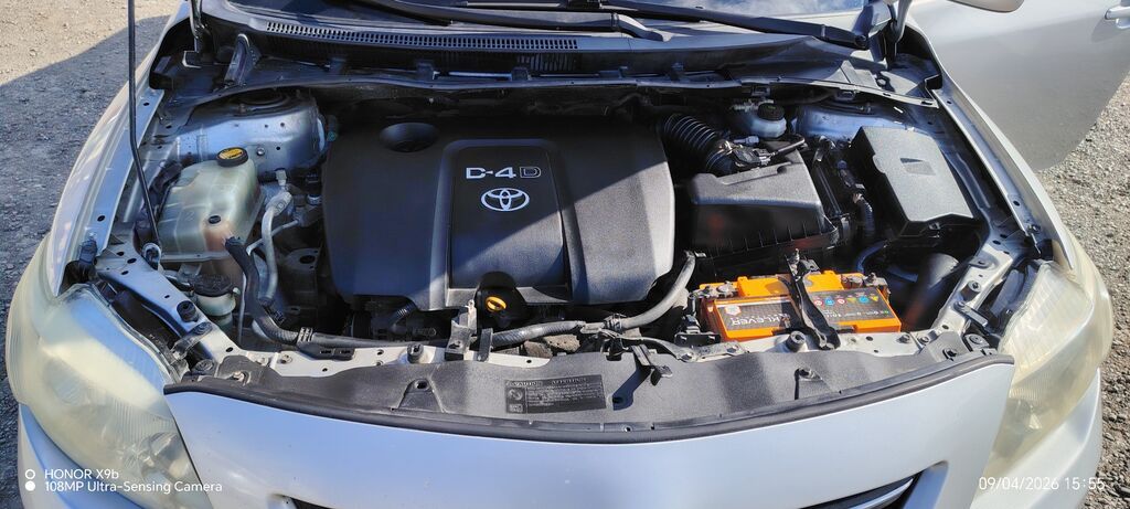 Toyota Corolla sedan - Kuzov: gümüşü rəng, 4 qapı - Nömrə: 77-HF-471 — Avtomobillər, Saray (6)