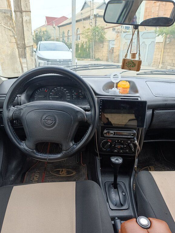 Opel Astra, 1.6 L, 1996 il, 250 000 km 77-DB-975 — Avtomobillər, Xırdalan (8)