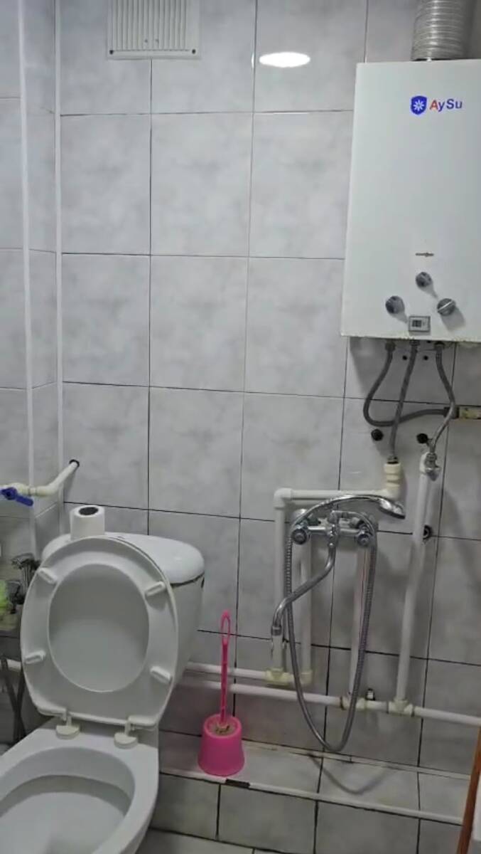 İcarəyə verilir 3 otaqlı köhnə tikili 75 m² — Mənzil, Bakı (7)