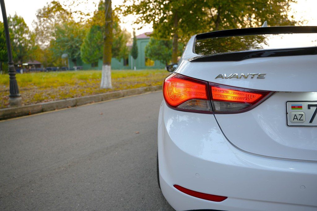 Hyundai Avante, 1.6 L, 2015 il, 212 000 km — Avtomobillər, Masallı (8)