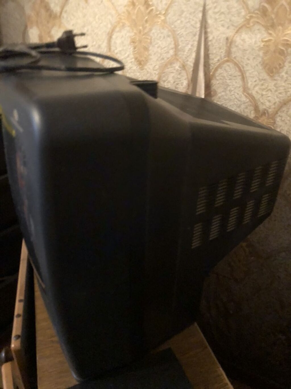 Kineskop (CRT) televizor - Kompakt ölçülü kineskop ekran - Ön paneldə — Televizorlar, Bakı (2)