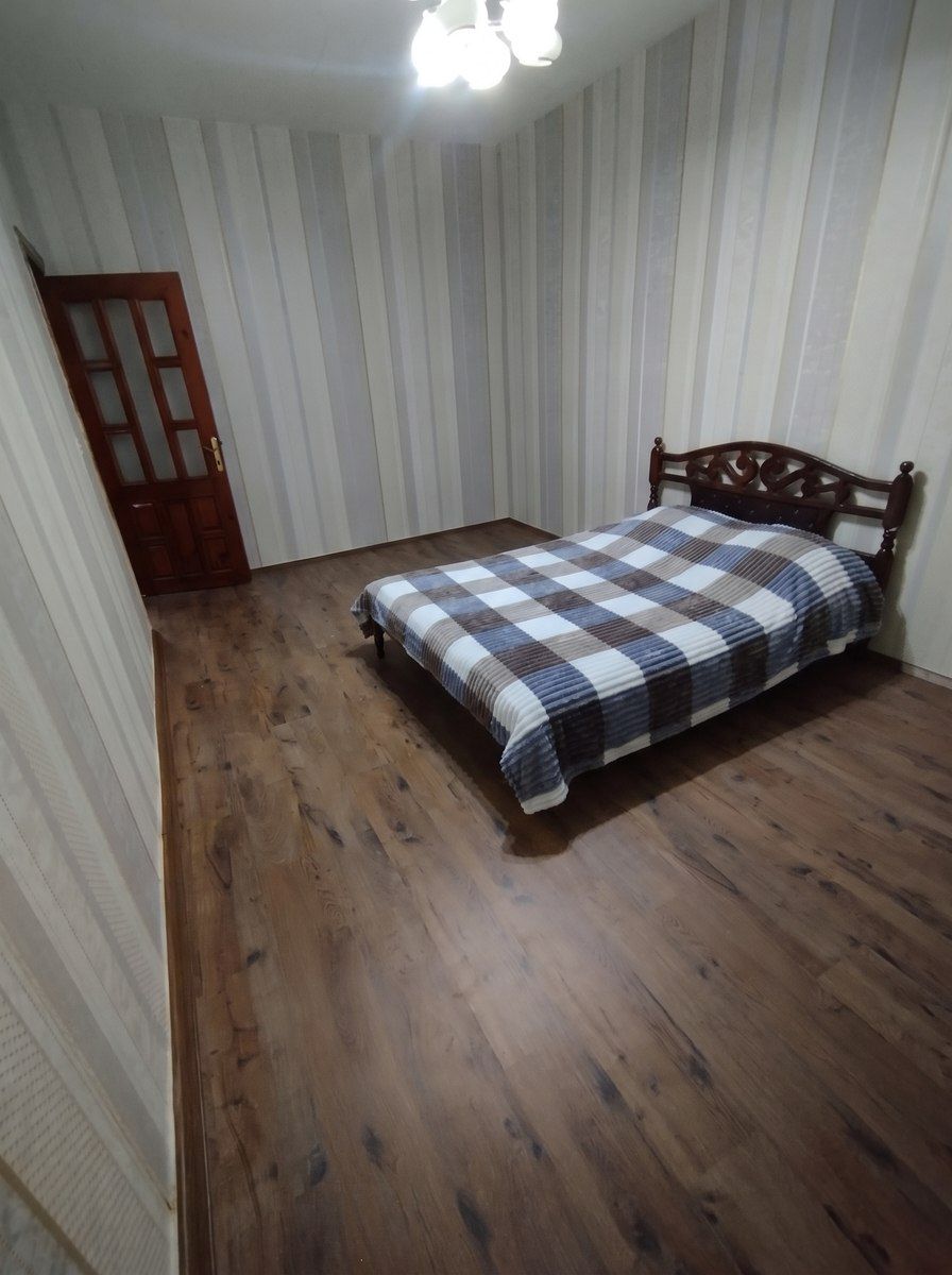 Satılır 2 otaqlı köhnə tikili 65 m² — Mənzil, Bakı (4)