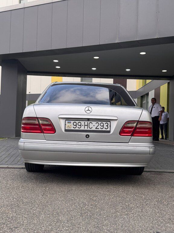 Mercedes E 270, 2.7 L, 2000 il, 460 238 km 99-HC-293 — Avtomobillər, Bakı (7)