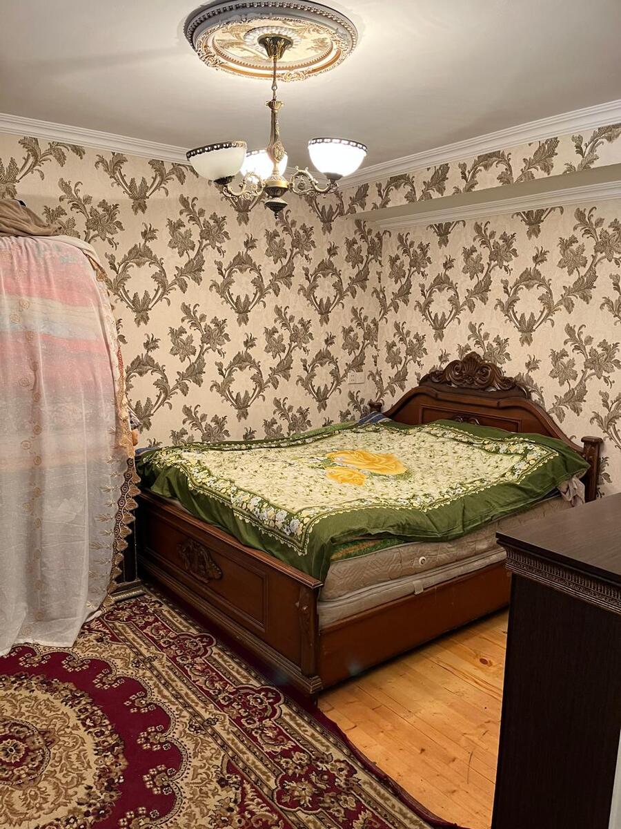 Satılır 5 otaqlı həyət evi/bağ evi 200 m² — Ev, villa, Bakı (12)